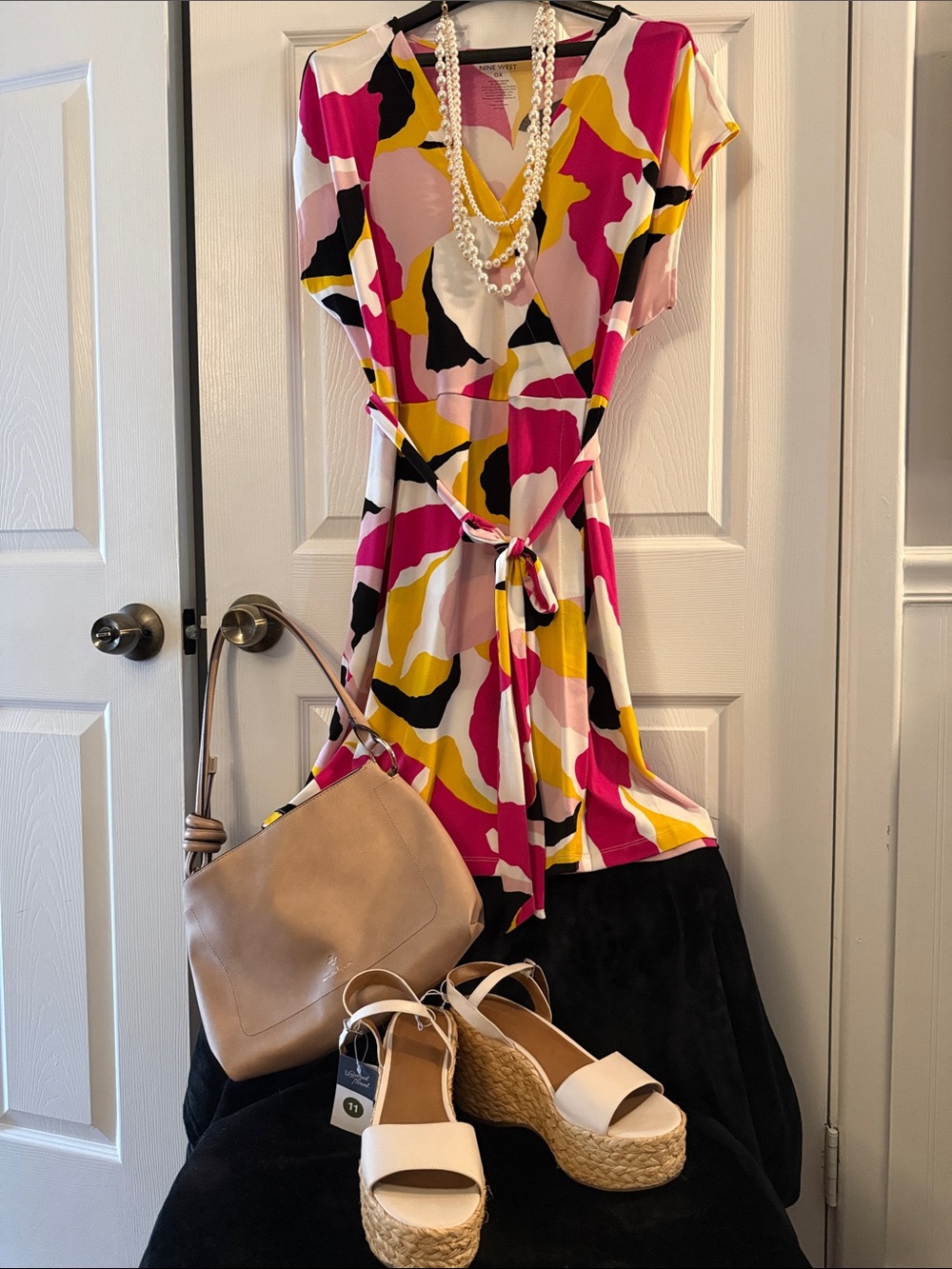 Nine West Abstract Faux Wrap Mini Dress – Size 0X – Bold Pink & Yellow Print